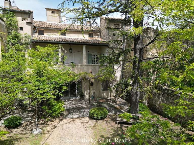 House Uzès - 4 bedrooms - 340m²