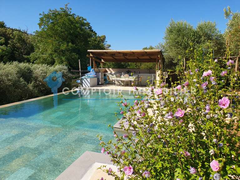House Uzès - 9 bedrooms - 463m²