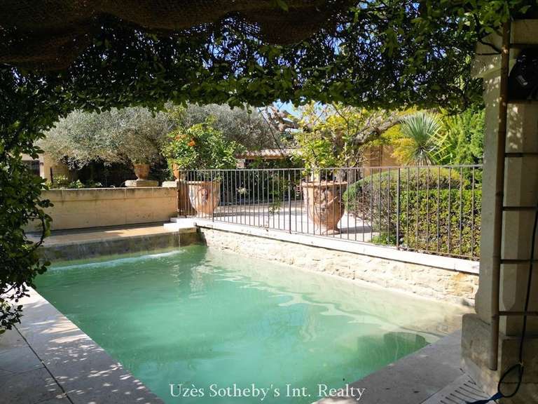 Maison Uzès - 4 chambres - 200m²