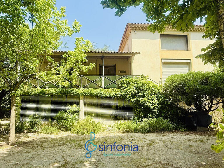 Maison Uzès - 6 chambres - 246m²