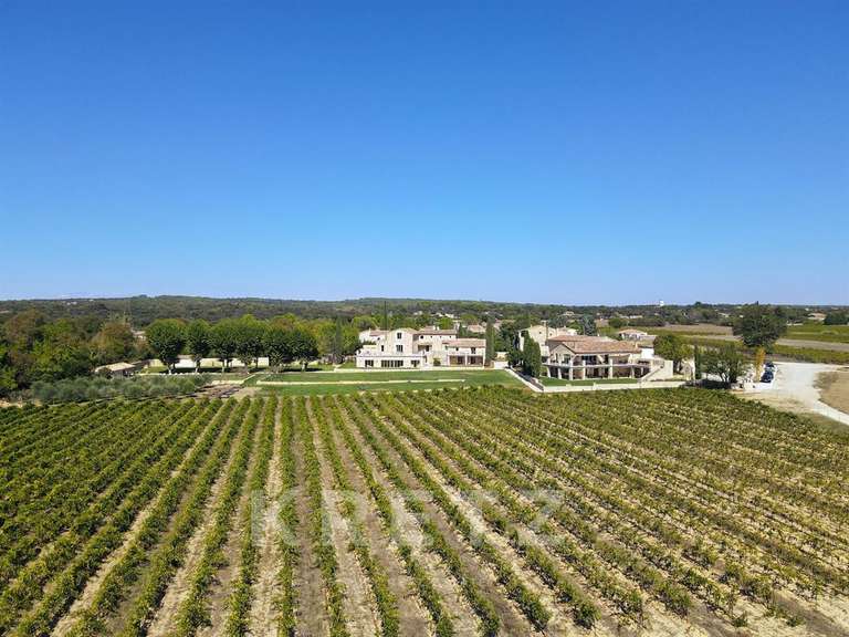House Uzès - 16 bedrooms - 1650m²
