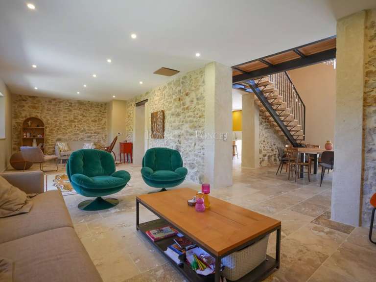 Maison Uzès - 6 chambres - 258m²