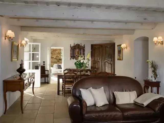 Maison Uzès - 8 chambres - 394m²