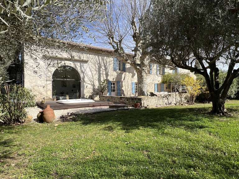 Maison Uzès - 8 chambres - 394m²