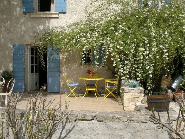 Maison Uzès - 8 chambres - 394m²