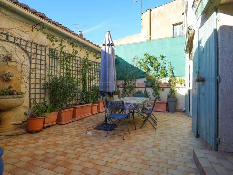 Maison Uzès - 4 chambres - 241m²