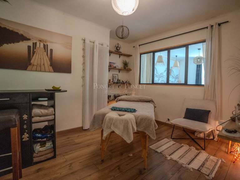 Maison Uzès - 5 chambres - 209m²