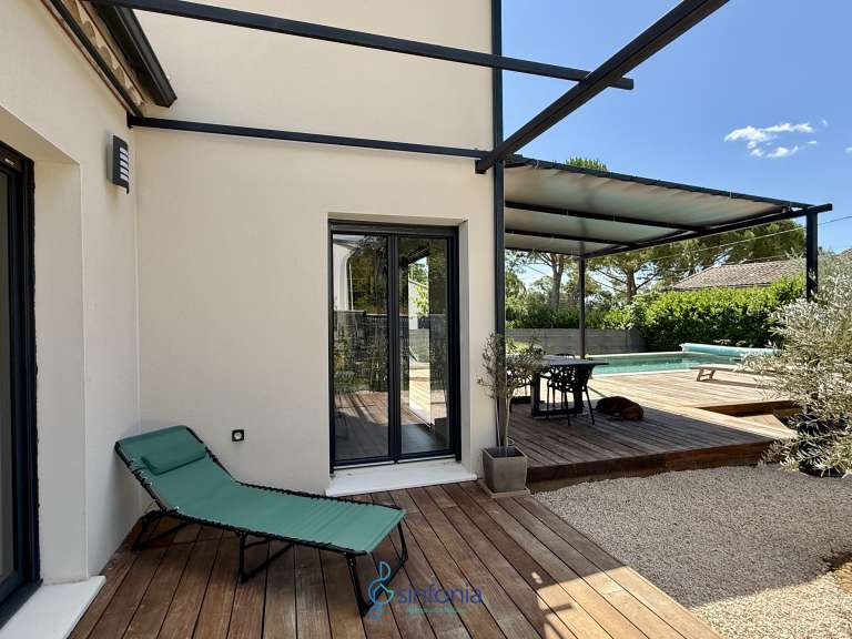 Maison Uzès - 4 chambres - 133m²