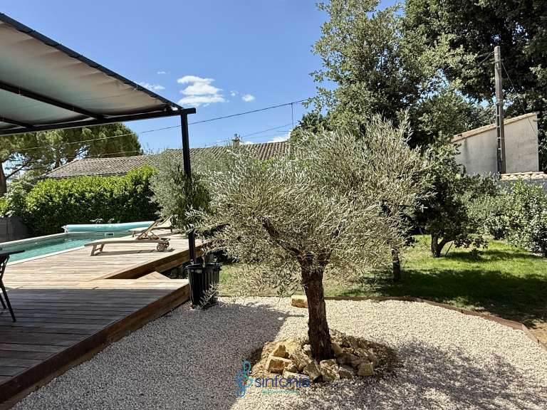 Maison Uzès - 4 chambres - 133m²