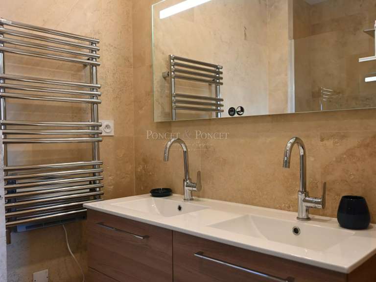 Maison Uzès - 2 chambres - 94m²