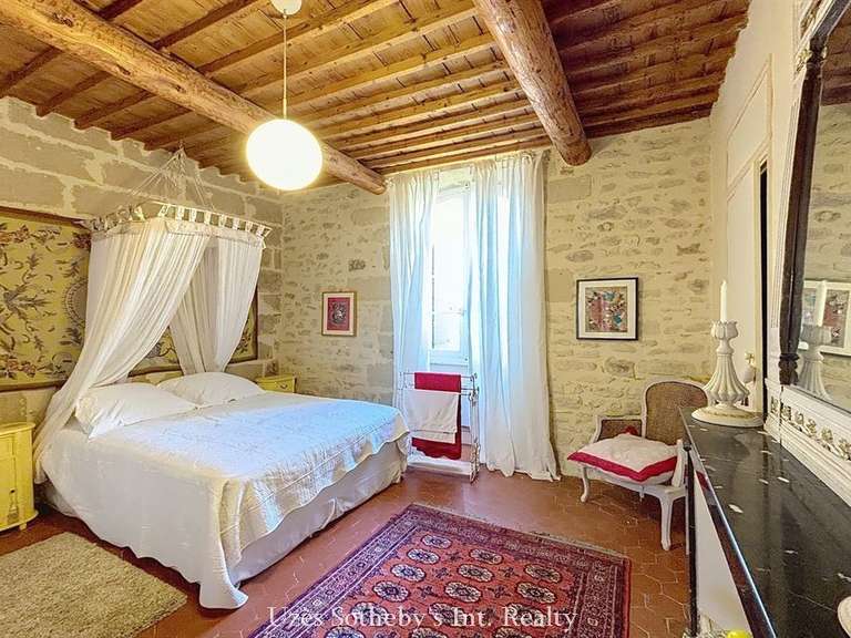 Maison Uzès - 7 chambres - 330m²