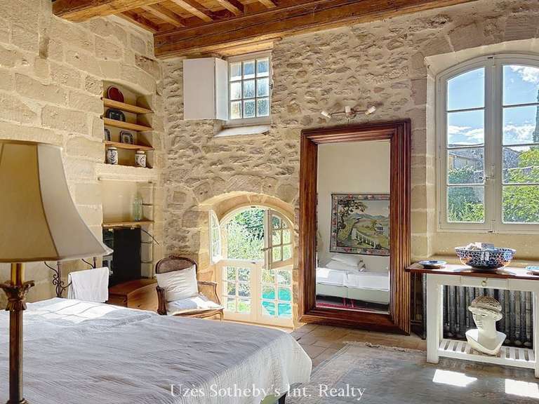 Maison Uzès - 7 chambres - 330m²