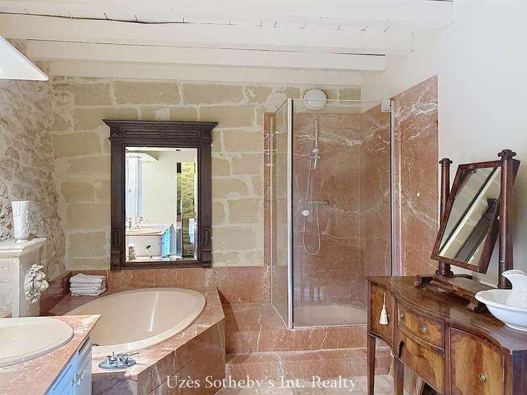 Maison Uzès - 7 chambres - 330m²