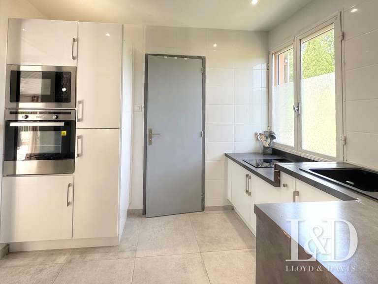 House Uzès - 6 bedrooms - 239m²