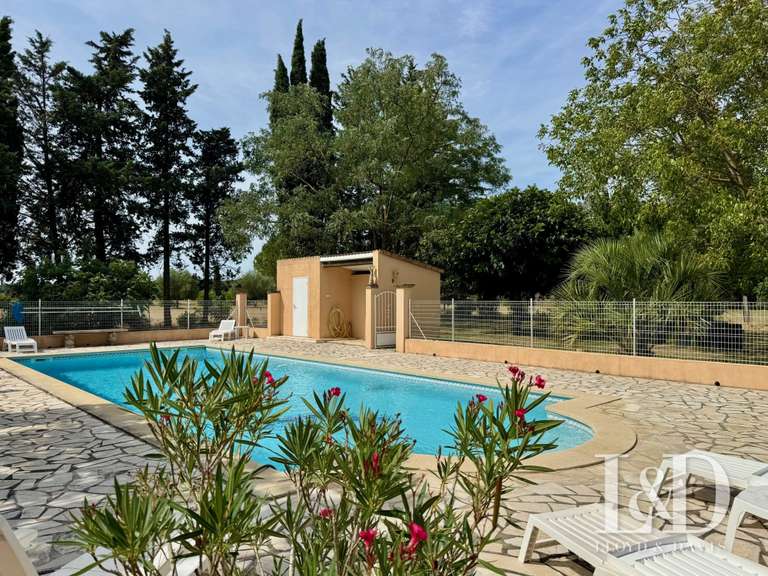 House Uzès - 6 bedrooms - 239m²