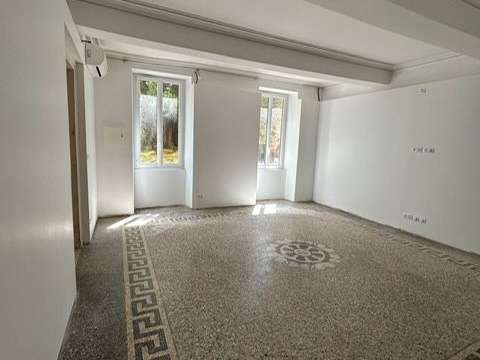 House Uzès - 530m²