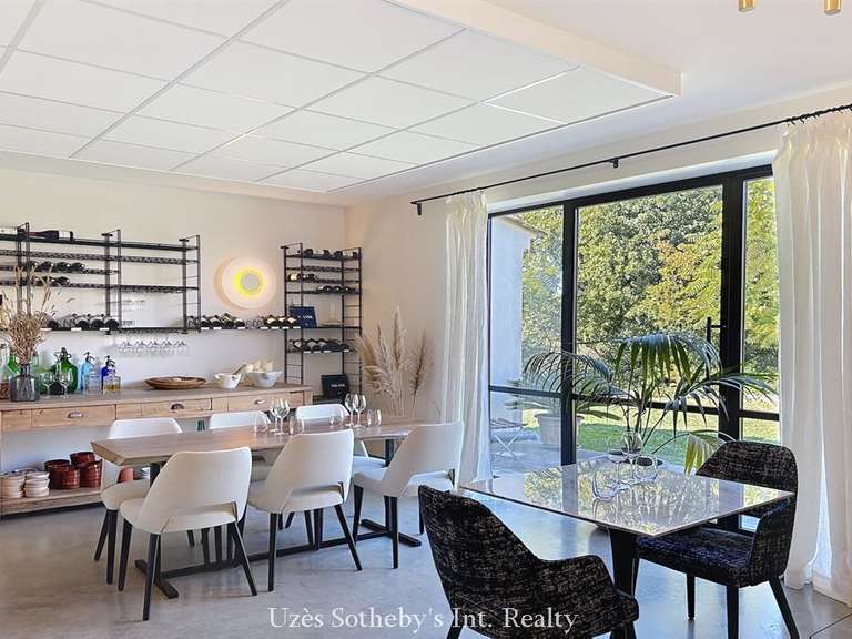 House Uzès - 3 bedrooms - 390m²