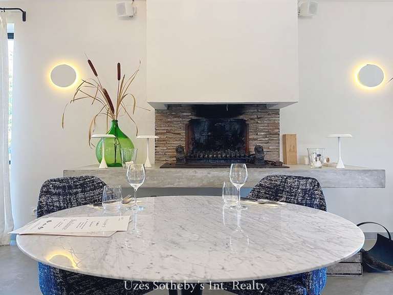 House Uzès - 3 bedrooms - 390m²