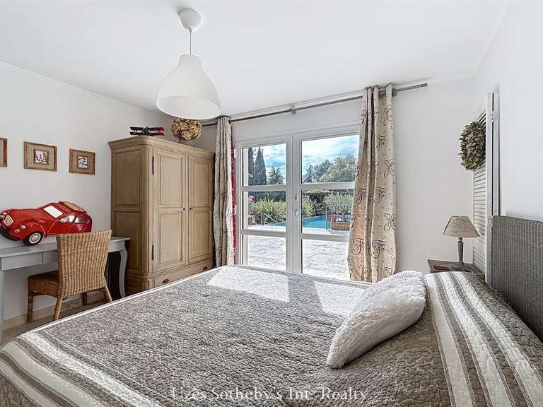 House Uzès - 5 bedrooms - 204m²