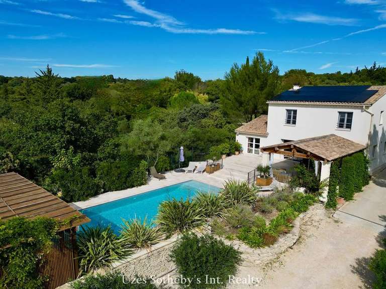 House Uzès - 5 bedrooms - 204m²