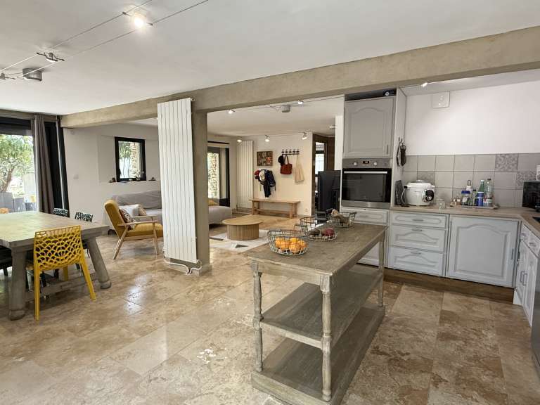 House Uzès - 4 bedrooms - 155m²