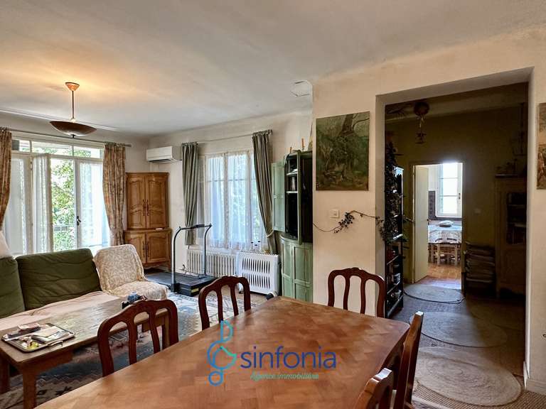 House Uzès - 6 bedrooms - 240m²