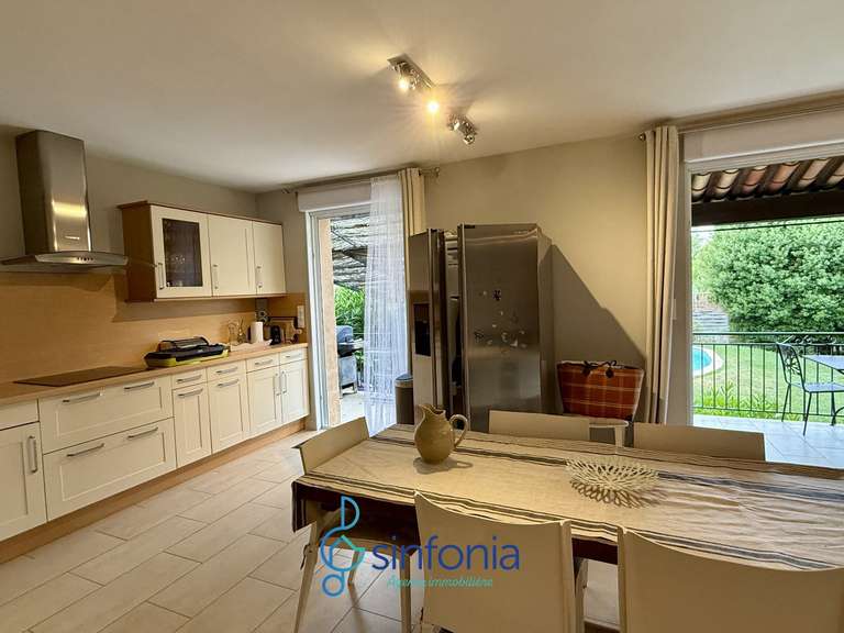 House Uzès - 3 bedrooms - 99m²