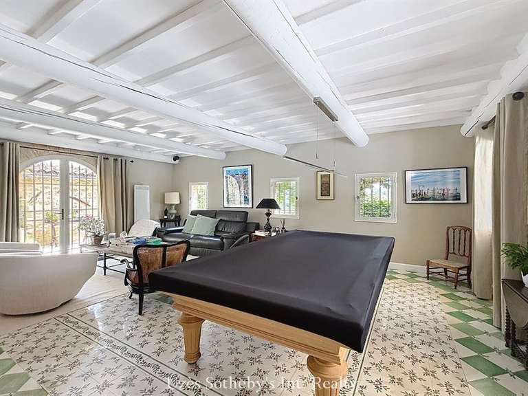 House Uzès - 6 bedrooms - 373m²