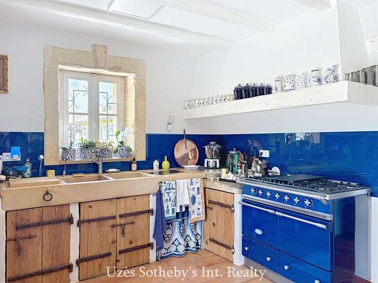 House Uzès - 6 bedrooms - 373m²