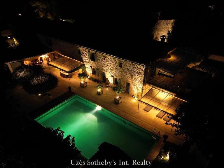 House Uzès - 6 bedrooms - 373m²