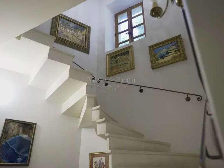 House Uzès - 8 bedrooms - 394m²