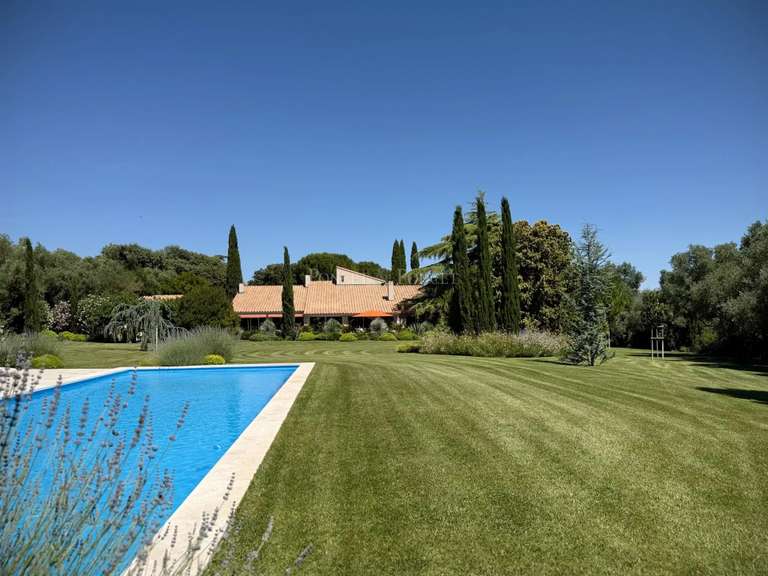 Maison Uzès - 5 chambres - 490m²