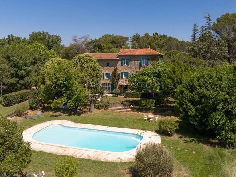 Maison Uzès - 6 chambres - 431m²