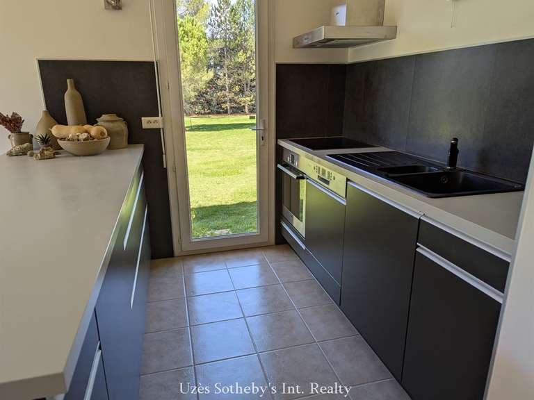 House Uzès - 8 bedrooms - 189m²