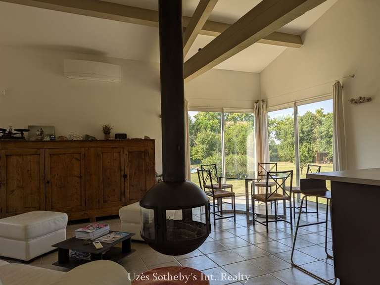 House Uzès - 8 bedrooms - 189m²