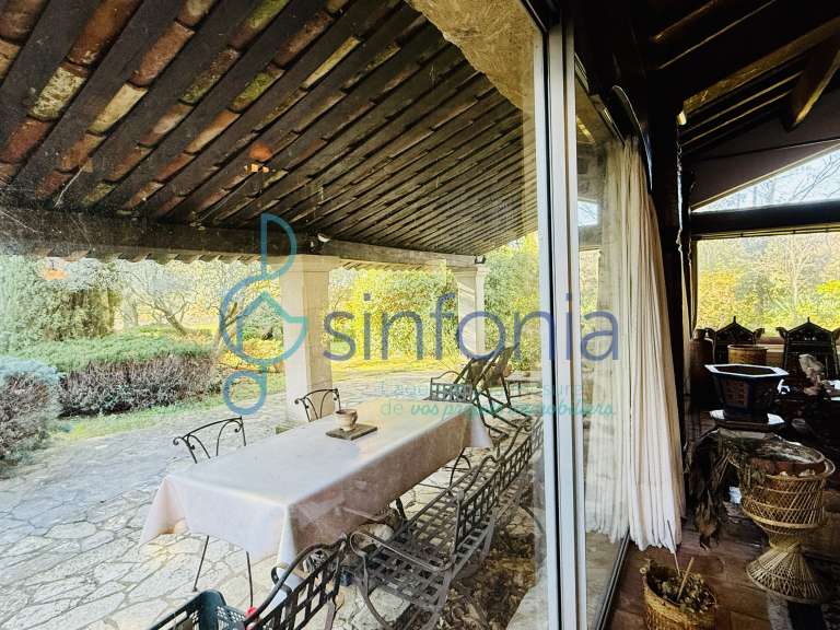 House Uzès - 4 bedrooms - 215m²