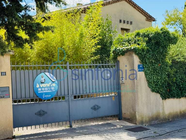 Maison Uzès - 7 chambres - 230m²