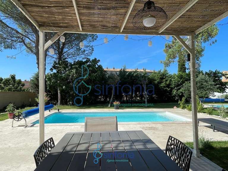 House Uzès - 7 bedrooms - 230m²