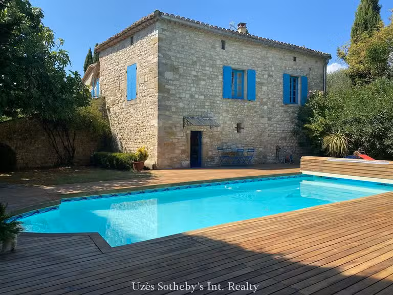 Maison Uzès - 7 chambres - 259m²