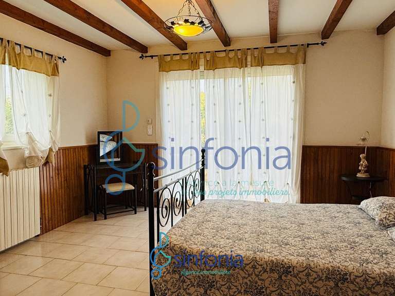 House Uzès - 6 bedrooms - 250m²