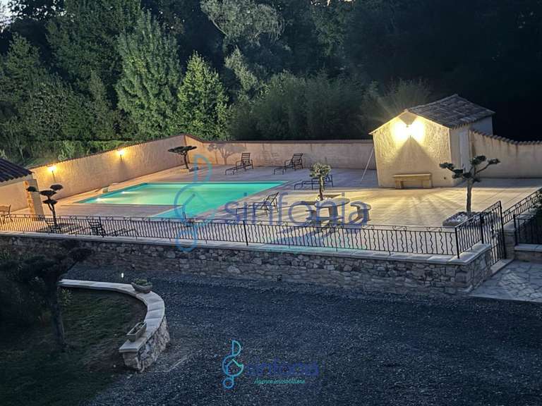 House Uzès - 6 bedrooms - 250m²