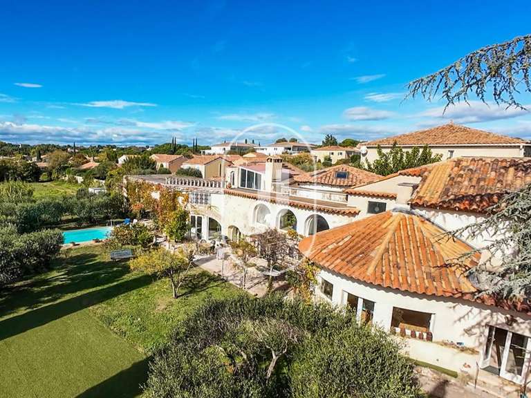 Maison Uzès - 5 chambres - 401m²
