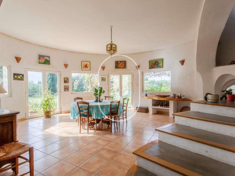 Maison Uzès - 5 chambres - 401m²