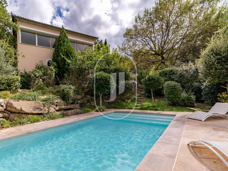 Maison Uzès - 5 chambres - 266m²