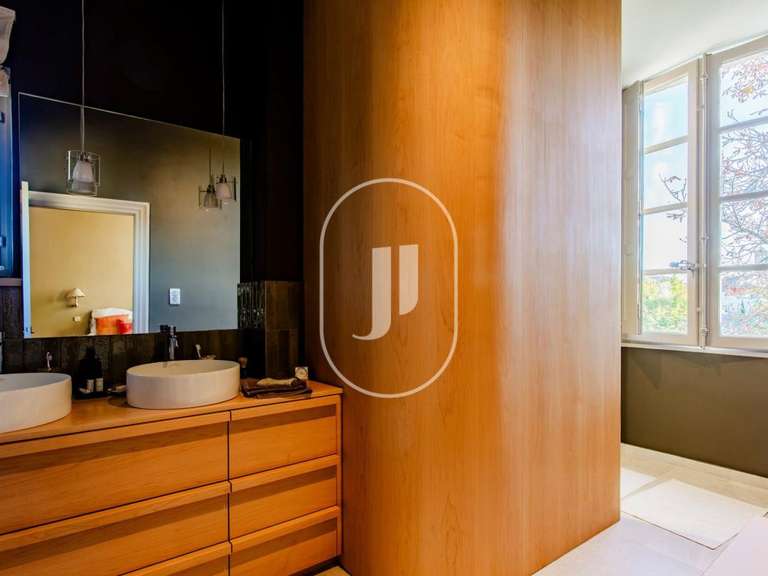 Maison Uzès - 7 chambres - 600m²