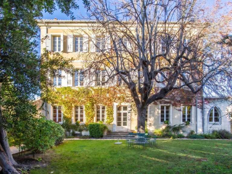 Maison Uzès - 7 chambres - 600m²