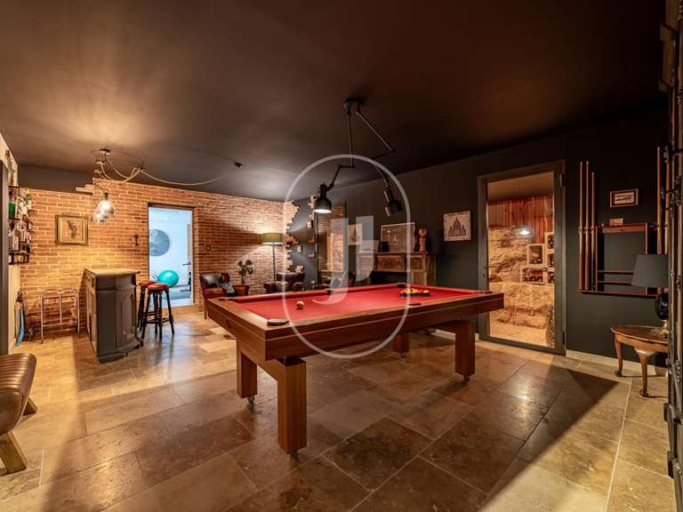 Maison Uzès - 4 chambres - 305m²