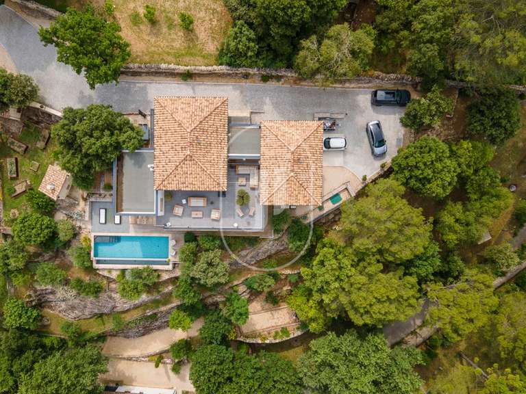 Maison Uzès - 4 chambres - 305m²