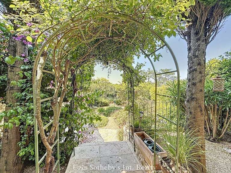 House Uzès - 4 bedrooms - 180m²