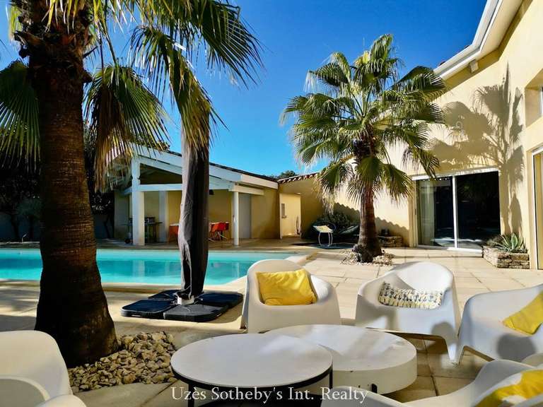 House Uzès - 6 bedrooms - 330m²